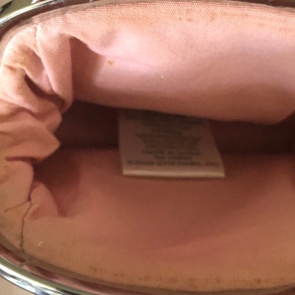 cute mini/micro bag w/ kiss closure - Picture 3 of 4